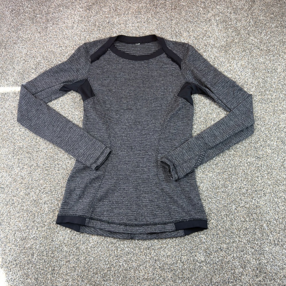 Lululemon Womens Heathered Grey Black Long Sleeve Training Top‎ Crew Neck